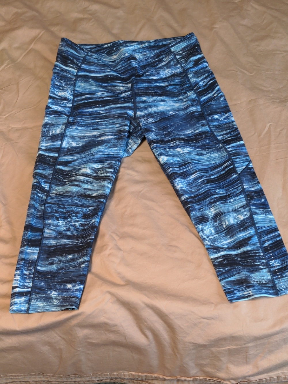 EUC Lululemon 19 Inch Fast And Free Capri Leggings